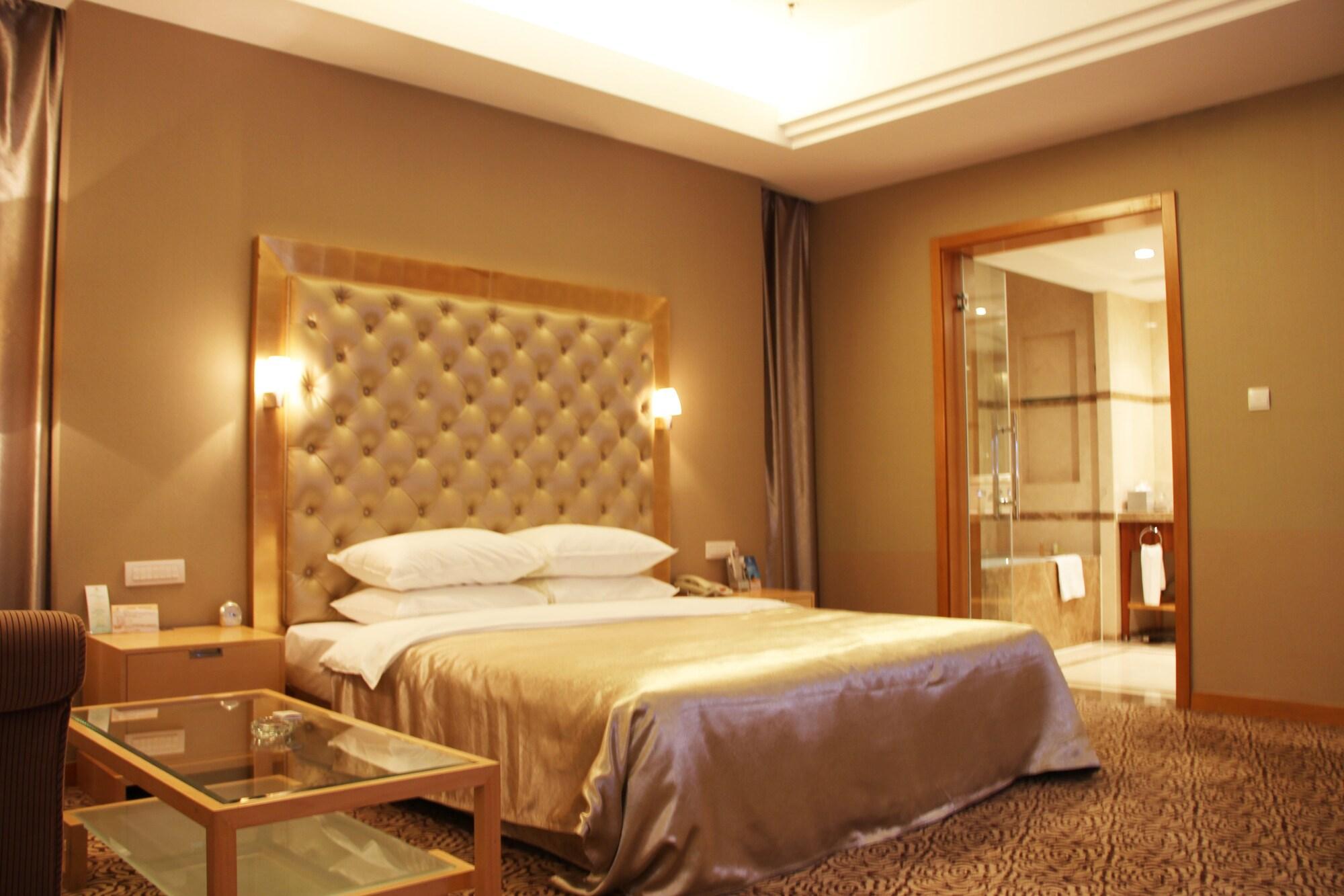 Glarun Jinling Hotel Нанкин Екстериор снимка