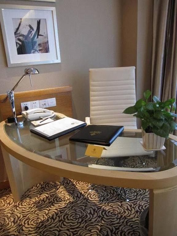 Glarun Jinling Hotel Нанкин Екстериор снимка